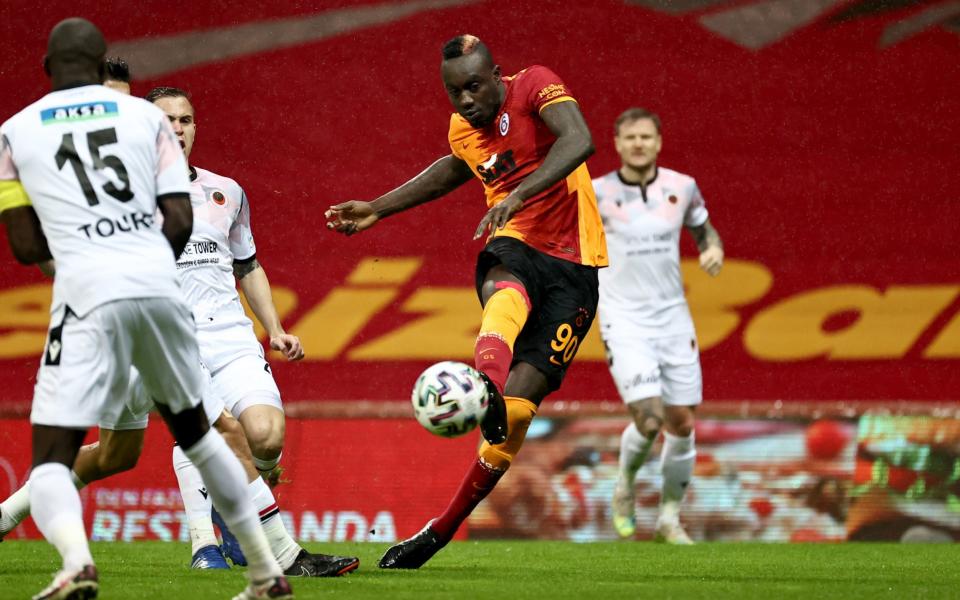 Mbaye Diagne of Galatasaray in action during the Turkish Super Lig soccer match between Galatasaray and Genclerbirlig - Getty Images