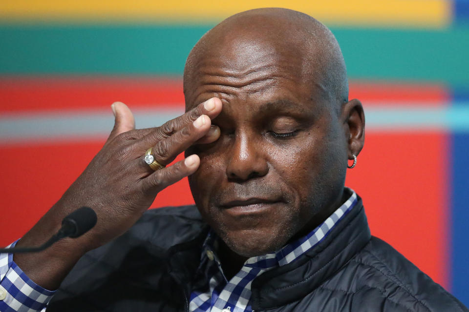 SANTIAGO, CHILE - OCTOBER 28: Olympic legend Carl Lewis of United States talks during a press conference at the Main Media Center of Parque Deportivo del Estadio Nacional on Day 8 of Santiago 2023 Pan Am Games on October 28, 2023 in Santiago, Chile. (Photo by Fernando de Dios/Getty Images)