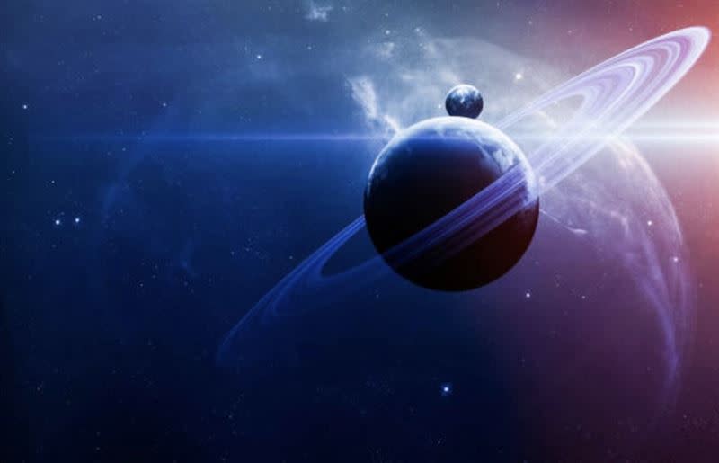  世界正面臨「土星凌日」的星座合相，這是一個變革性的時候，世人要懂得真正重要的事。（圖／翻攝自pixabay）