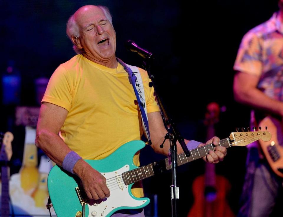 Jimmy Buffett in concert at Raleigh, NC’s Walnut Creek Amphitheater Thursday night, April 21, 2016.