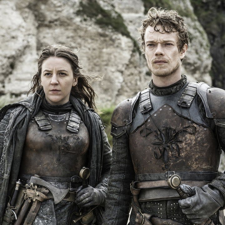 Alfie Allen  wears armor