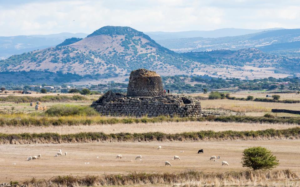 Sardinia's pre-Nuraghic tombs, Sardinia