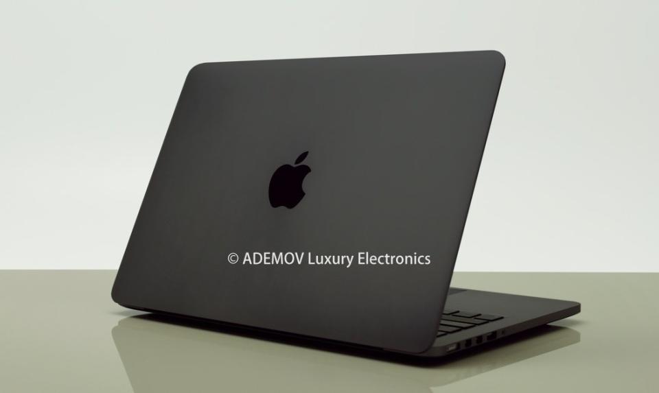 ademov MacBook Pro space grey