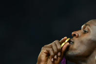 <b>Usain Bolt</b><br><br>In London gewann der Sprinter dreimal Gold, einmal mit Olympiarekord, einmal mit Weltrekord und feierte seine Siege ausgiebig mit Jubelposen. Nun träumt der muskelbepackte Läufer von einer Karriere als Fußballprofi bei Manchester United. Gut genug wäre er ja, ist er überzeugt. (Bild: AFP)