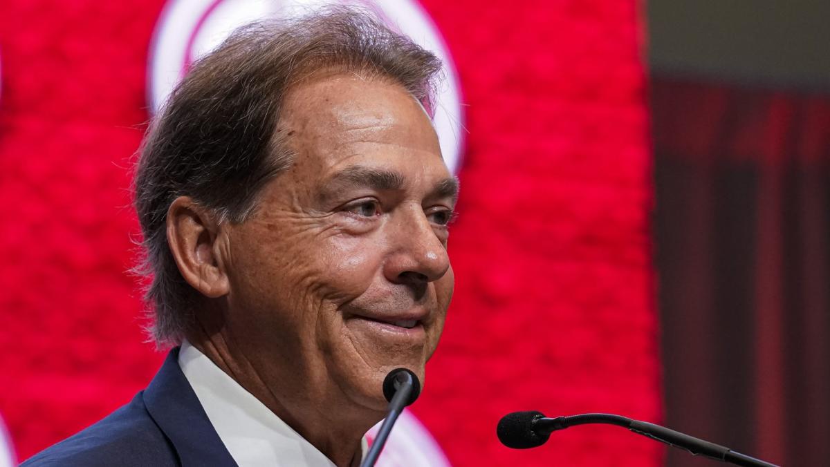 AP Top 25 poll: Alabama is preseason No. 1, Ohio State tops Florida State 