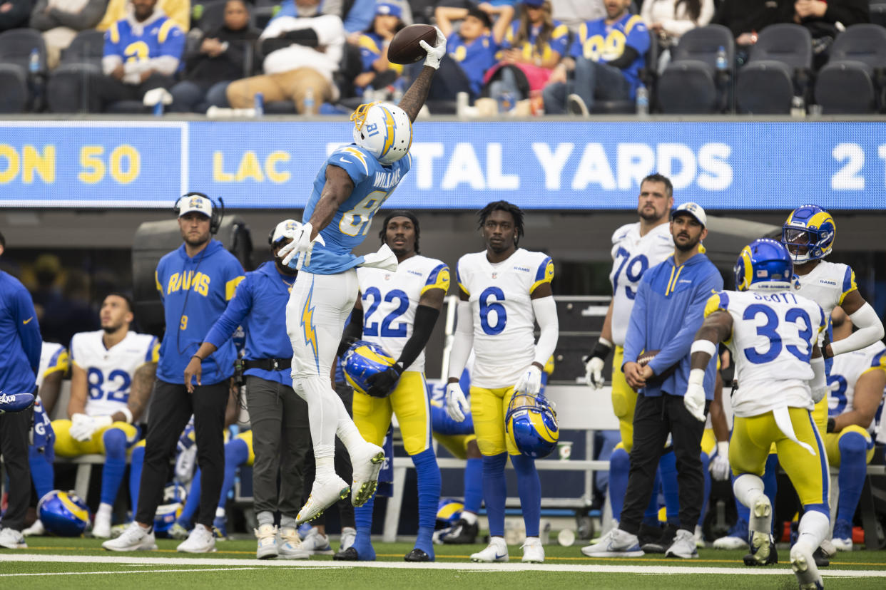 Los Angeles Chargers wide receiver Mike Williams (81) makes a one-handed catch during an NFL football game against the Los Angeles Rams, Sunday, Jan. 1, 2023, in Inglewood, Calif. (AP Photo/Kyusung Gong)