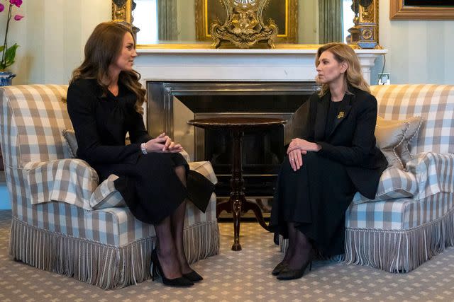 <p>Kirsty O'Connor / POOL / AFP via Getty</p> Kate Middleton (left) and Olena Zelenska (right) meet at Buckingham Palace on Sept. 18, 2022