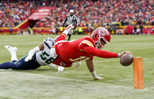 Chiefs vs. Jets Player Prop Bets for Sunday Night Football: Patrick  Mahomes, Travis Kelce, Garrett Wilson and Others