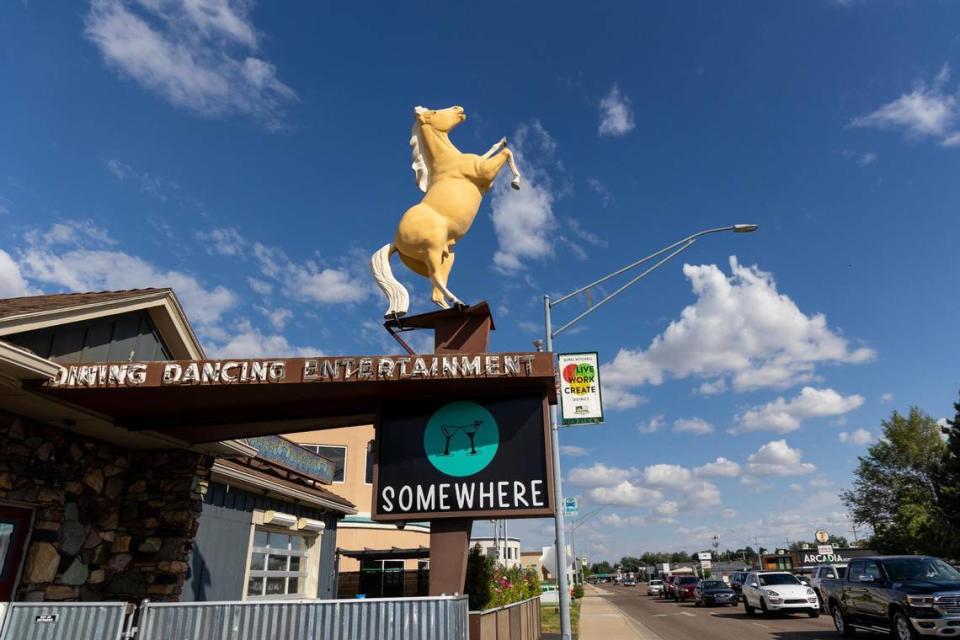 The horse above Somewhere Bar in Garden City, which for decades was the Ranch Club, is not the first. There’s black-and-white photographic proof of a different rearing stallion atop the Ranch Club that had a cowboy on it waving an illuminated lasso.