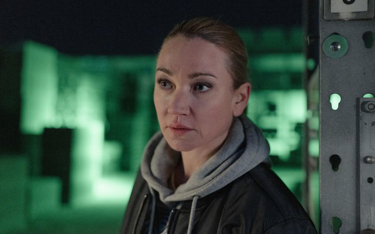 Die Polizistin Sarah Kohr (Lisa Maria Potthoff) landet in ihrem achten ZDF-Film in Untersuchungshaft.  (Bild: ZDF / Christine Schroeder)