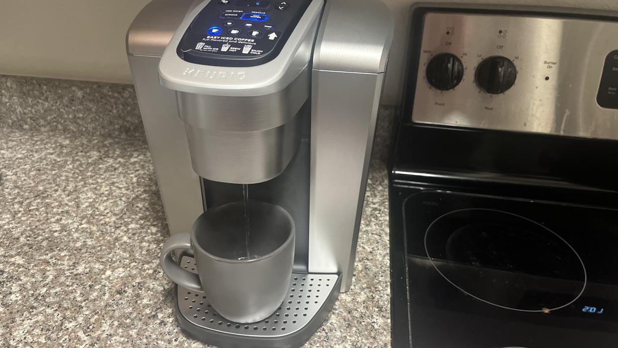  Keurig K-Elite Single Serve Coffee Maker. 