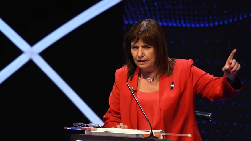 Patricia Bullrich en el segundo debate presidencial.