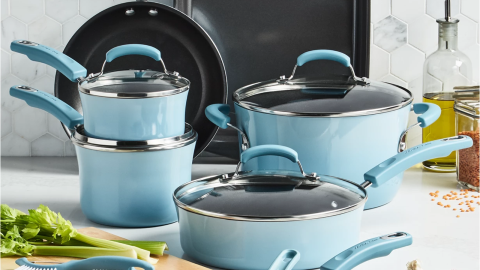 This cookware set is professional-chef approved.