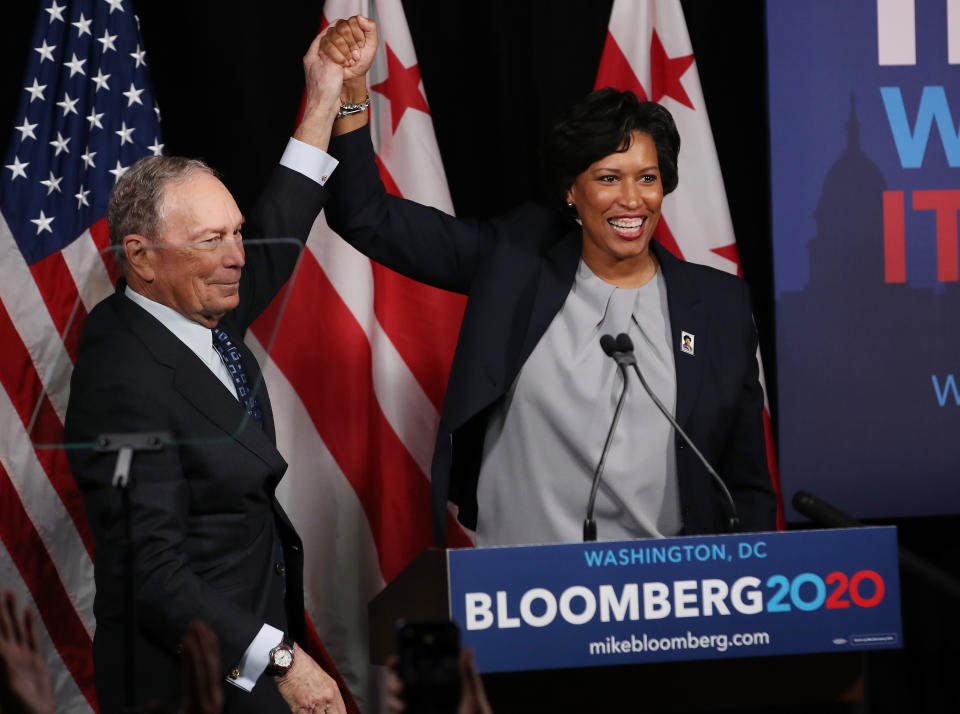 Democratic presidential candidate, former New York City Mayor Michael Bloomberg receives an endorsement from District of Columbia Mayor Muriel Bowser. Bloomberg has donated millions to D.C. public schools. (Photo: Mark Wilson via Getty Images)