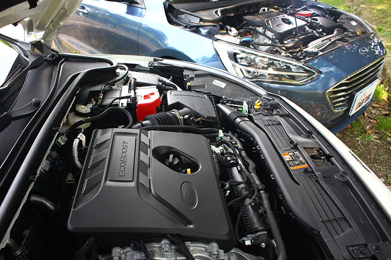 具備VDE汽缸間歇技術的1.5升渦輪增壓引擎，可輸出182ps與24.5kg-m最大動力。