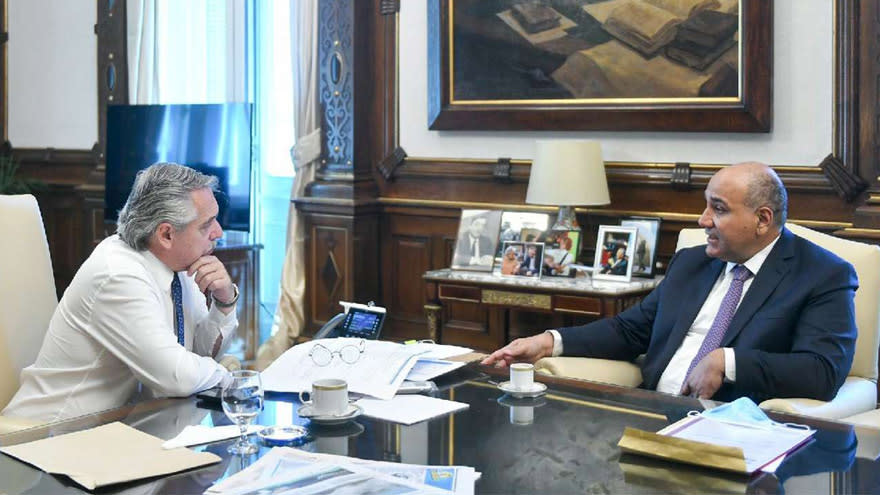 Alberto Fernández perderá a su jefe de Gabinete, Juan Manzur.