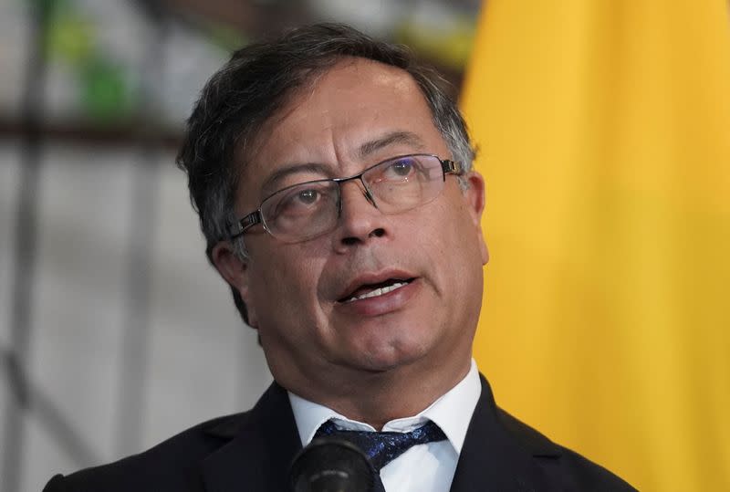 U.S. Deputy National Security advisor Jonathan Finer and Colombia's President-elect Gustavo Petro in Bogota