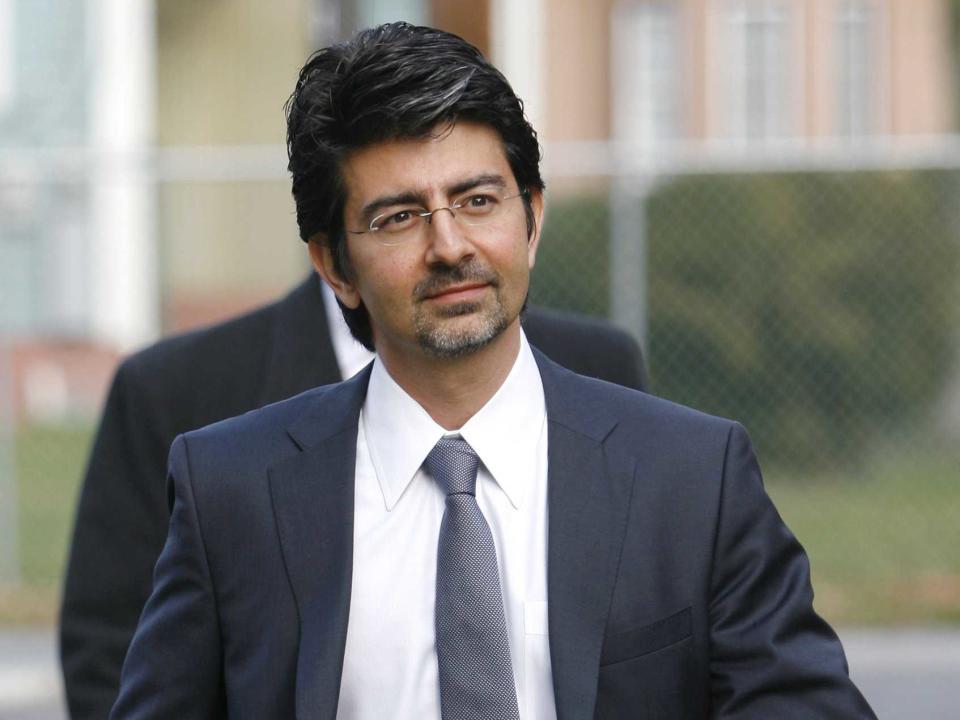 ebay founder pierre omidyar