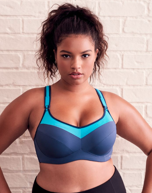A bra expert shows us how to choose the right plus-size sports bra