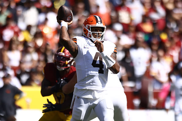 LANDOVER, MARYLAND – OCTOBER 06: Deshaun Watson #4 of the Cleveland Browns throws a pass against the Washington Commanders during the first quarter at Northwest Stadium on October 06, 2024 in Landover, Maryland. (Photo by Timothy Nwachukwu/Getty Images)