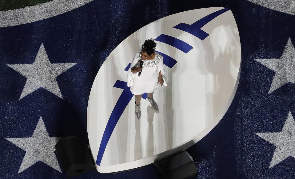 Gladys Knight sings the national anthem before the NFL Super Bowl 53 football game between the Los Angeles Rams and the New England Patriots Sunday, Feb. 3, 2019, in Atlanta. (AP Photo/Morry Gash)