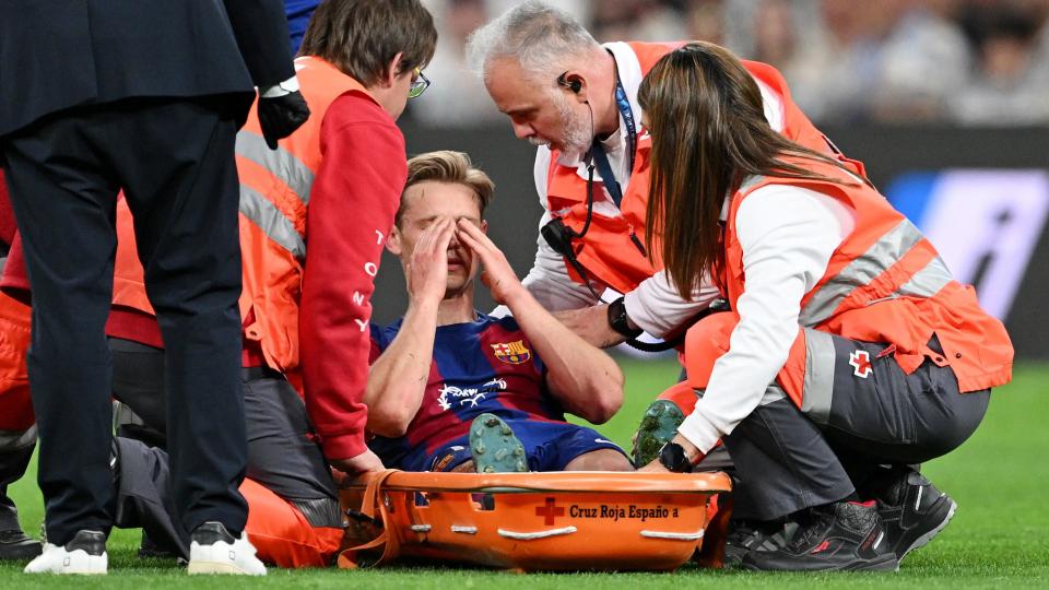 Worrying update emerges on Frenkie de Jong injury problem, Barcelona star could miss pre-season