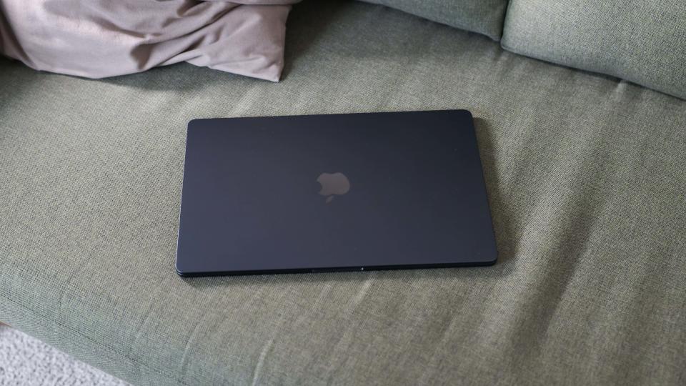 Apple MacBook Air 15 M2 (2023)