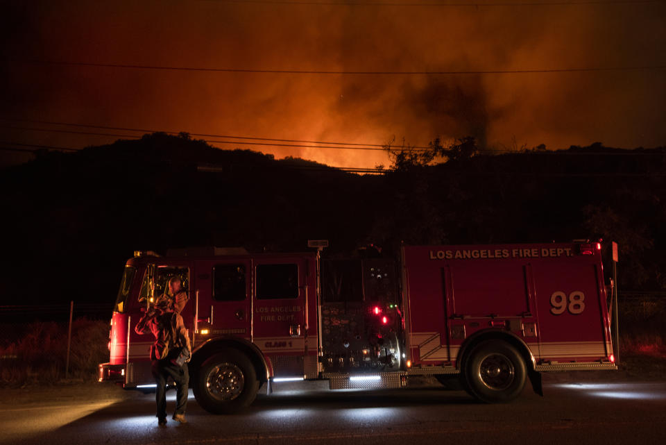 <p>A wildfire burns in La Tuna Canyon in Los Angeles, Calif., on Sept. 1, 2017. (Photo: Ronen Tivony/NurPhoto via Getty Images) </p>