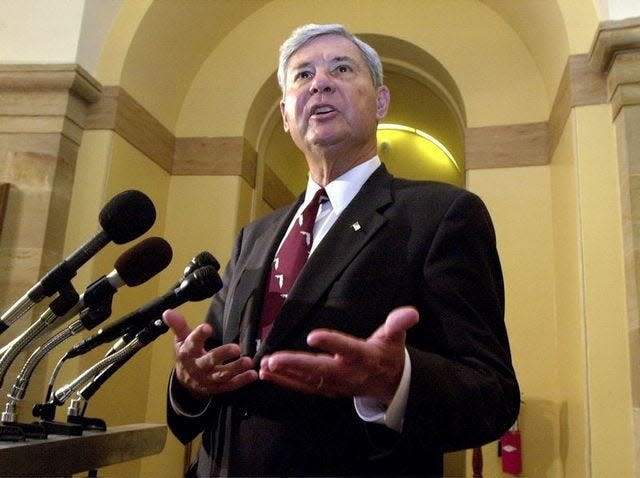 Former Florida U.S. Sen. Bob Graham, a two-term governor, who sought the Democratic presidential nomination in 2004.