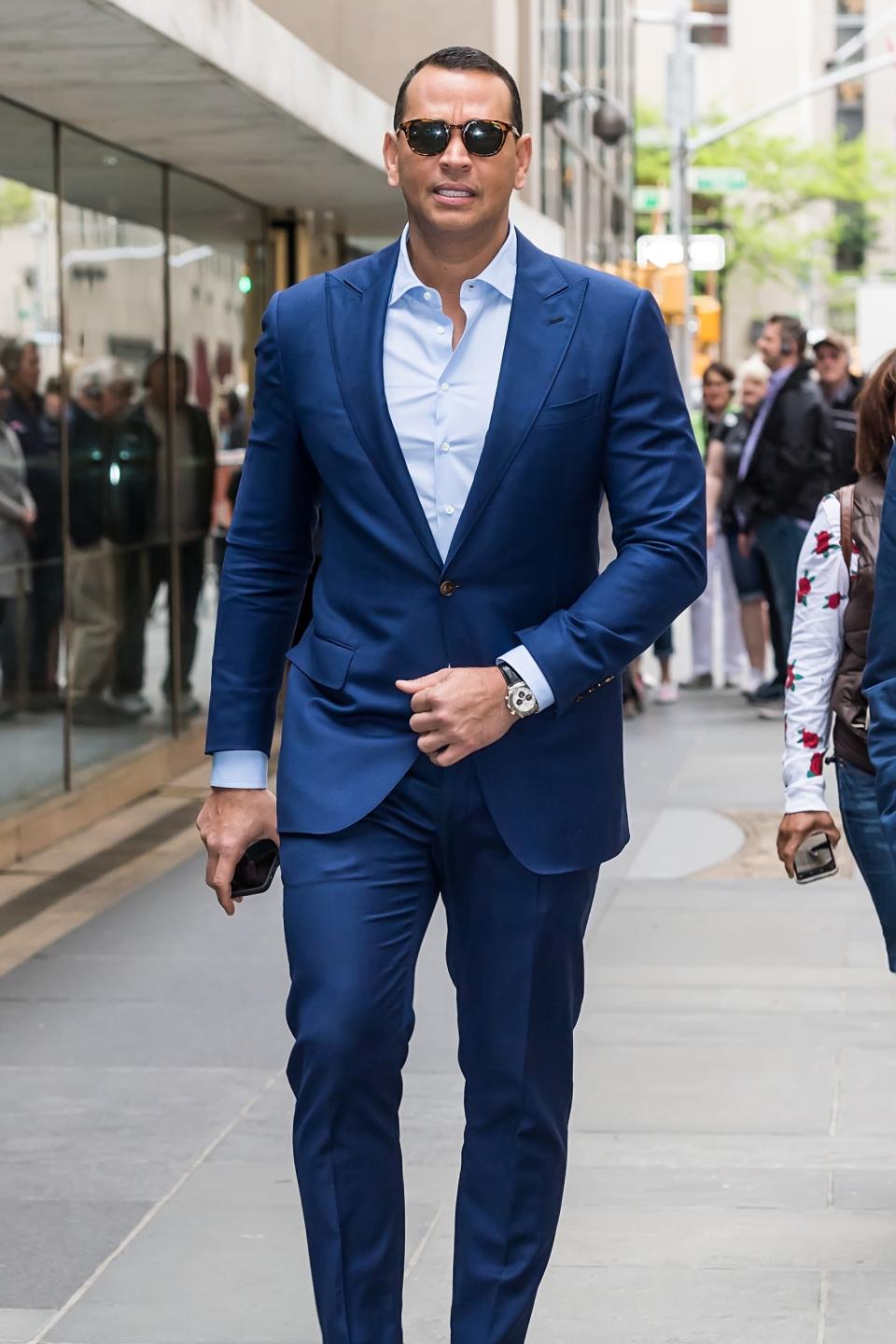 <h1 class="title">Celebrity Sightings In New York City - May 09, 2019</h1><cite class="credit">Gilbert Carrasquillo</cite>