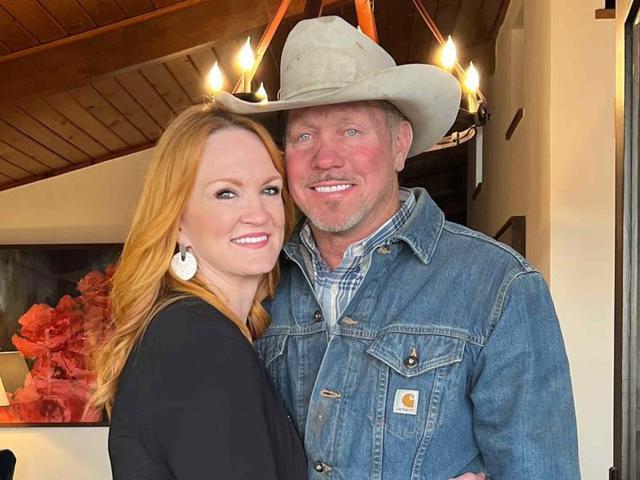 Ree Drummond Gives An Update On How Her Husband Is Healing After Farm  Accident - Exclusive