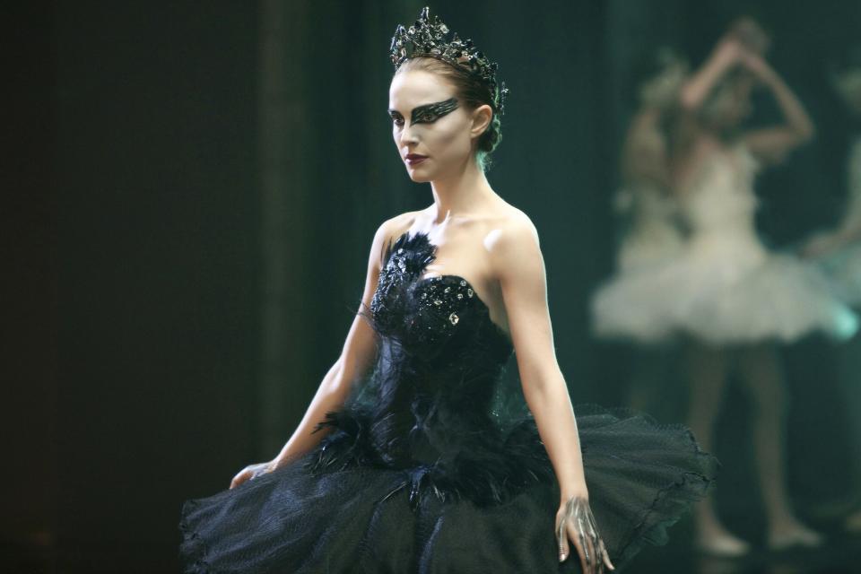 BLACK SWAN