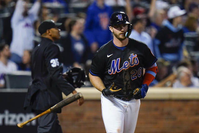 Pete Alonso homers, drives in 4, Mets hold off Phillies - CBS New York