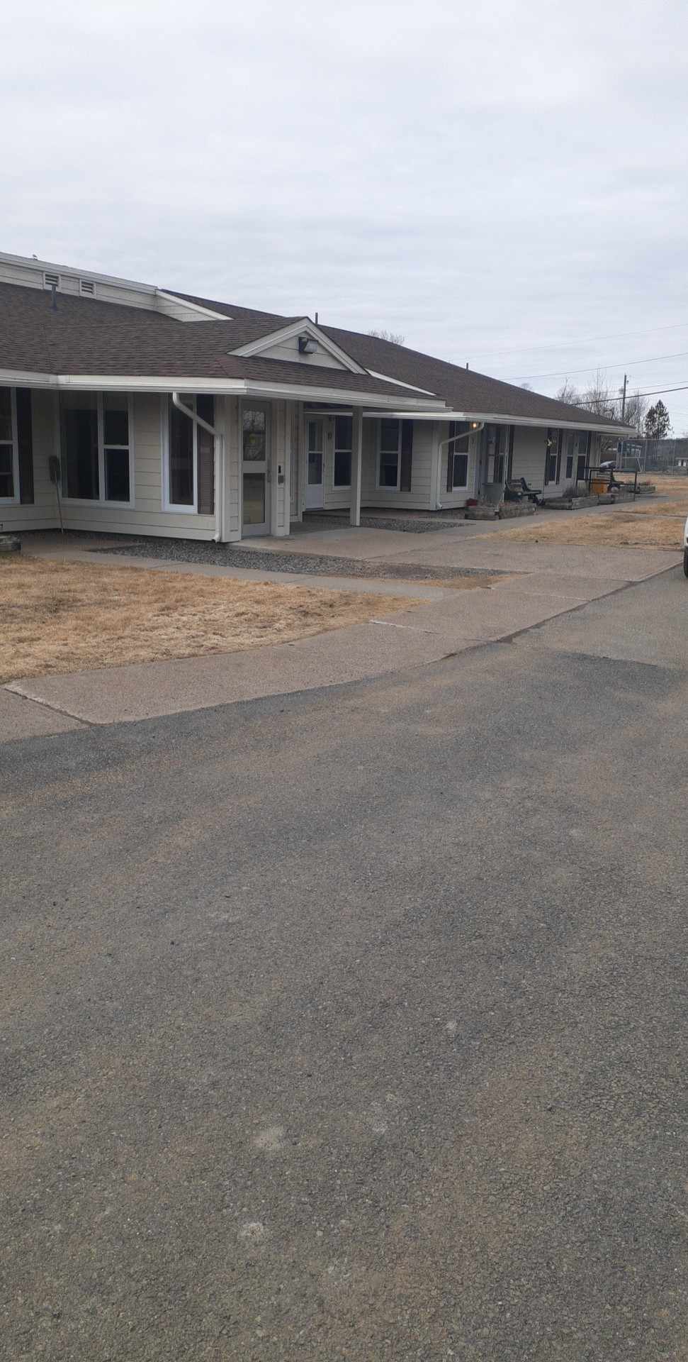 Some residents at an N.B. Housing seniors' complex in Blacks Harbour went four days without water after a water main broke. (Submitted by Terry James - image credit)