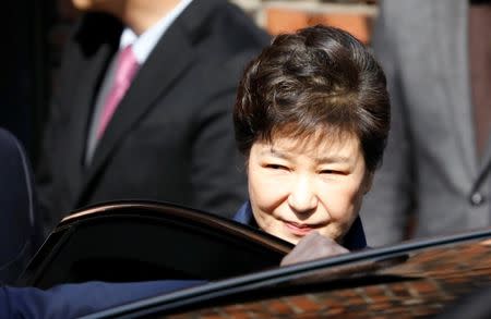 South Korea's ousted leader Park Geun-hye leaves her private house in Seoul, South Korea, March 30, 2017. REUTERS/Kim Hong-Ji