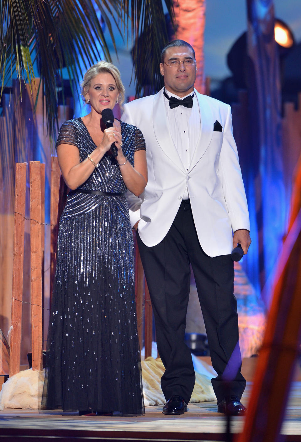 MIAMI, FL - JULY 18:  Erika Buenfil and Eduardo Yanez speak onstage during the Premios Juventud 2013 at Bank United Center on July 18, 2013 in Miami, Florida.  (Photo by Rodrigo Varela/Getty Images for Univision)