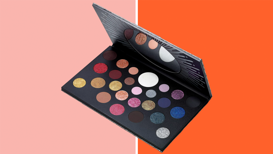 Vanessa Herring's best beauty gifts: Mac Cosmetics Grand Spectacle Eye Shadow Palette