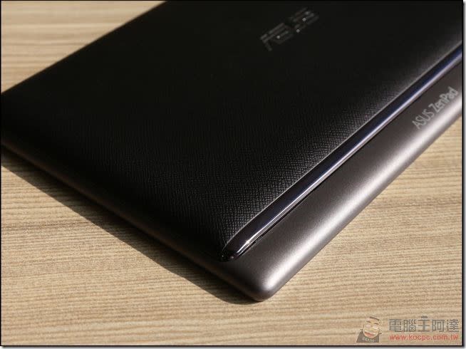 ASUS ZenPad 8.0Z380KL追劇神器開箱評測 搭配充電背蓋、音響皮套更好玩的八吋平板電腦