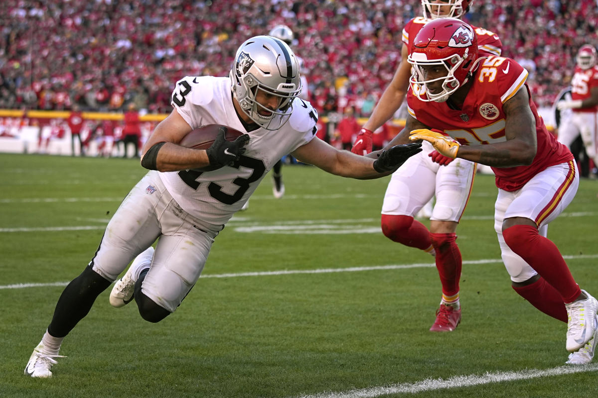 Raiders' Hunter Renfrow optimistic despite no targets against