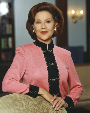 <p>Frank Ockenfels/Alamy</p> Kelly Bishop in 'Gilmore Girls'