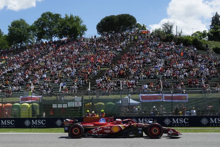 El monegasco Charles Leclerc buscará llevar a la pole a la Ferrari en el GP de Emilia Romagna, en el circuito de Imola.