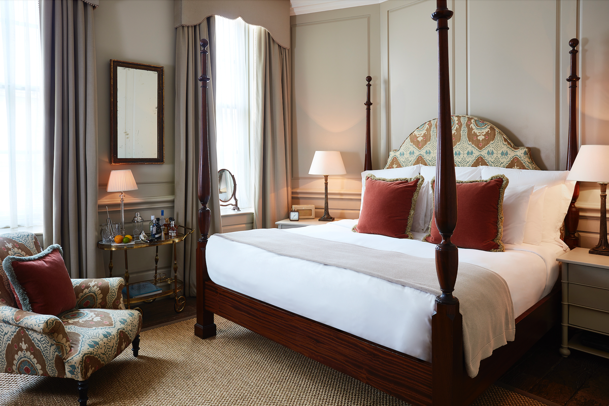 Dean Street Townhouse is a Soho House outpost that knows old world glam (Dean Street Townhouse)