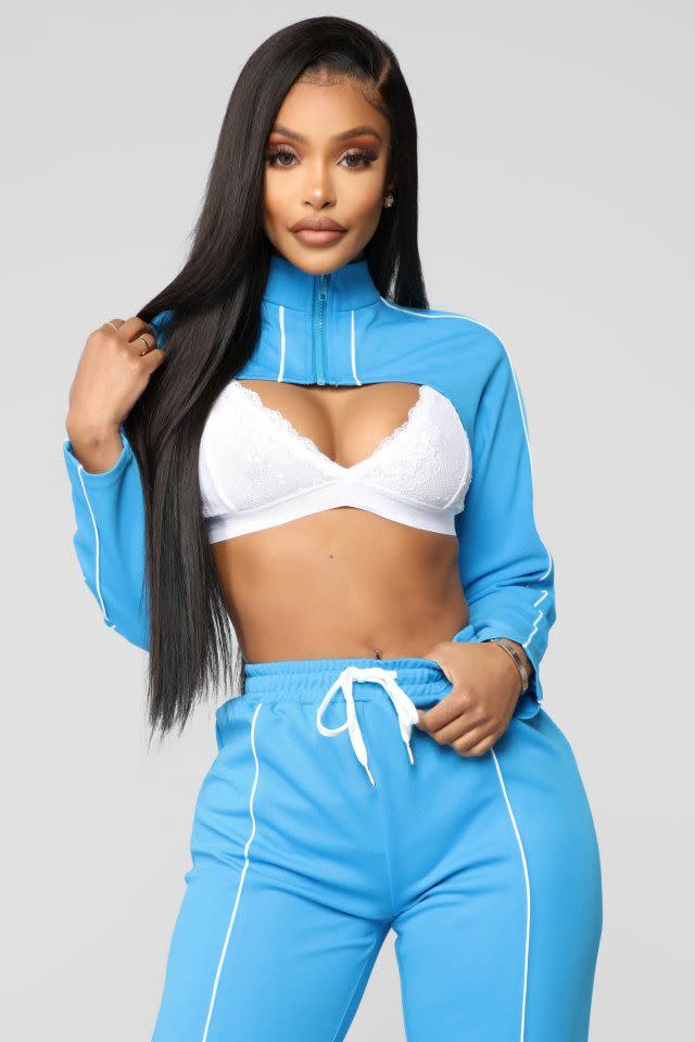 This ‘topless’ jacket has divided the Internet due to its striking lack of fabric beneath the collarbone. Photo: Fashion Nova