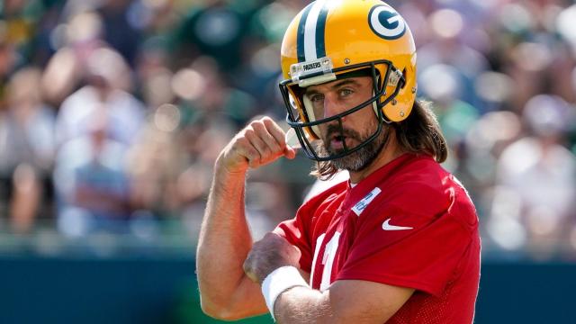 Aaron Rodgers, Adidas Agree to Endorsement Contract: Latest