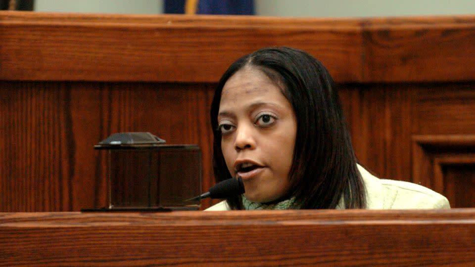 Vinisha Stubblefield testified in the trial of Quincy Cross on March 31, 2008. - Stephen Lance Dennee/The Paducah Sun/AP