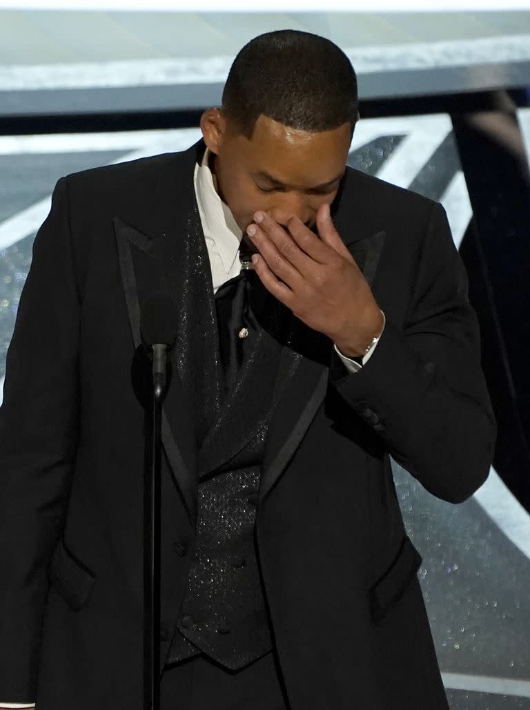 Entre lágrimas, Will Smith agradece el Oscar al mejor actor protagónico 