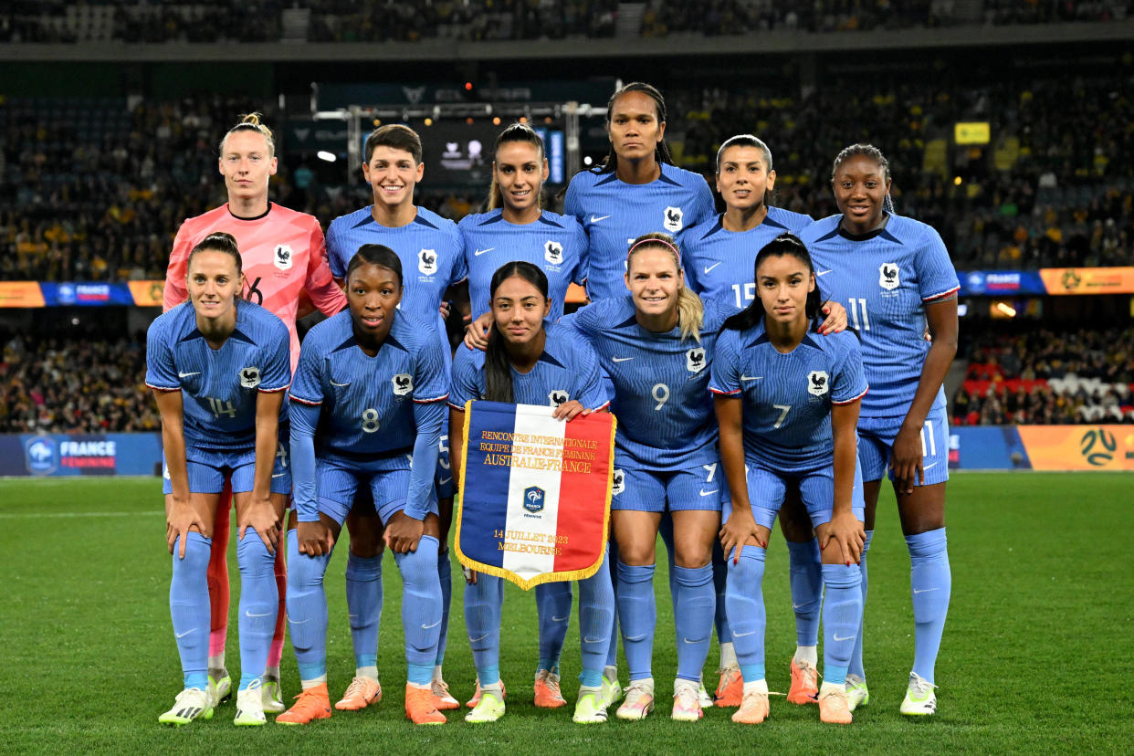 L’équipe de France féminine avant son match amical contre l’Australie, à Melbourne, le 14 juillet 2023.