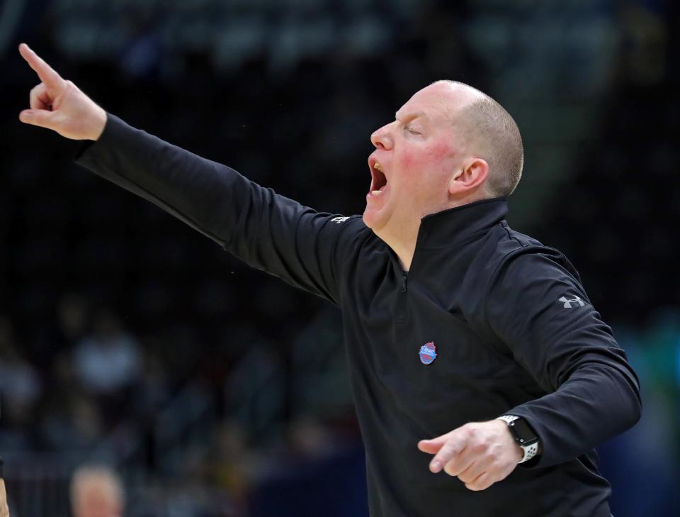 Kent State coach Rob Senderoff works the sideline during a MAC Tournament quarterfinal Thursday.