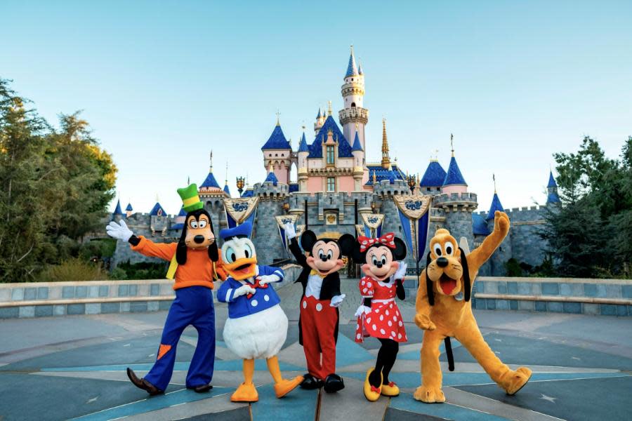 Mañana inicia la oferta de verano en Disneyland California ¡habrá boletos desde $50 dólares por día!