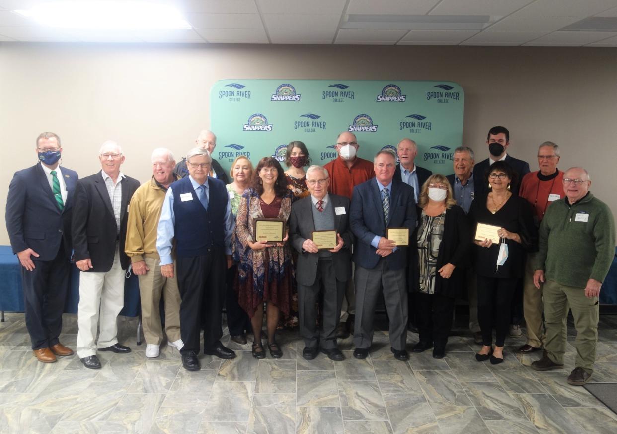 The Canton Community College/Spoon River College Alumni Association hosted their annual Alumni Association Awards Reception and Athletic Hall of Fame Induction at the Canton Campus.